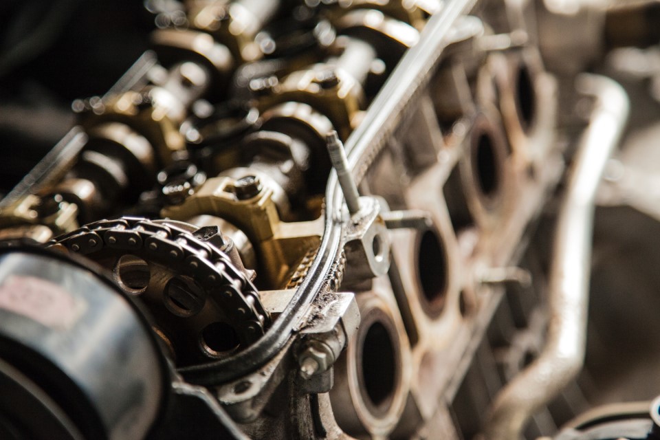 Engine Engine