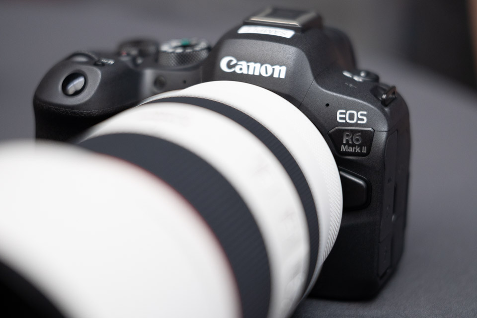 Canon EOS R6 Mark II Canon EOS R6 Mark II