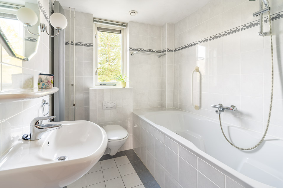 Bathroom Bathroom