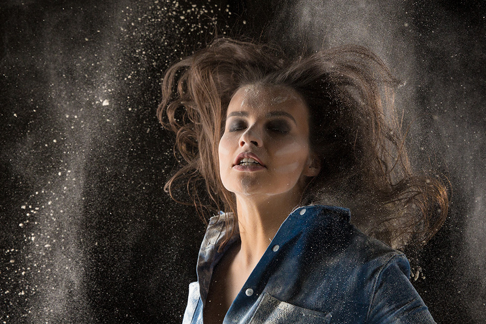Powder portrait photo Powder portrait photo