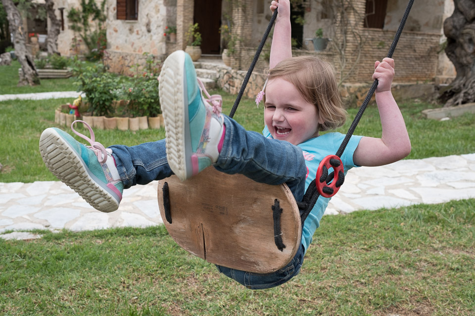 Vera - On the swing