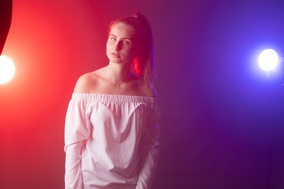 Yana colour filters with smoke Yana colour filters with smoke