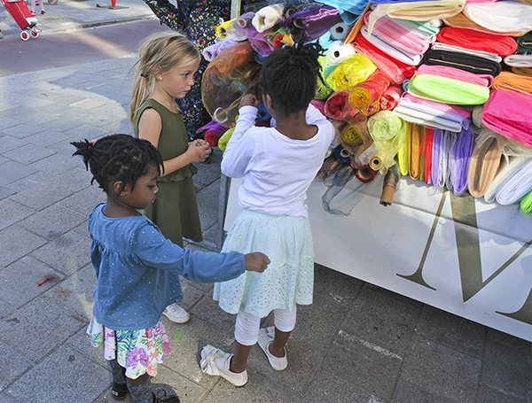 Children at the market Children at the market