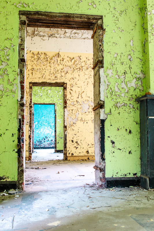 Prison 11