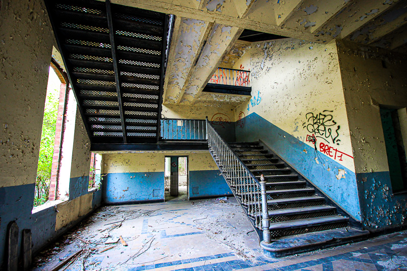 Stairs - Prison 11