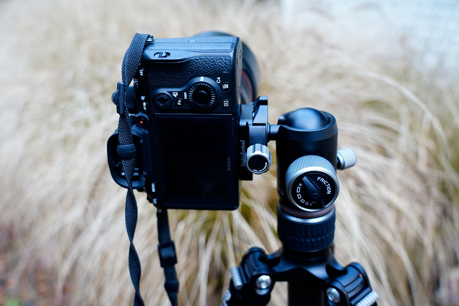 Tripod for nature photography