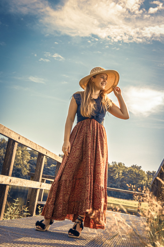 Laura van der Burgt Photoshoot 2