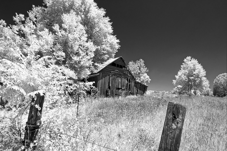 Bill Dupree black-and-white IR barn Bill Dupree black-and-white IR barn