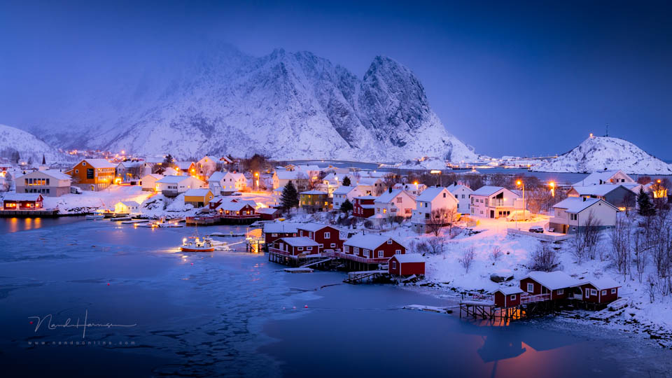 Nando 2025 blue hour Lofoten