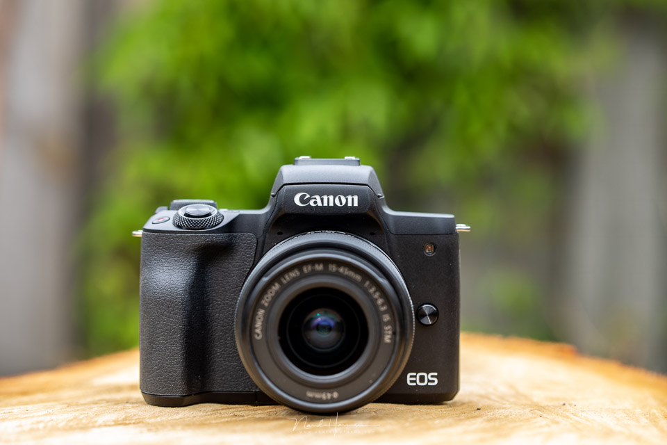 Nando EOS M50 II camera front