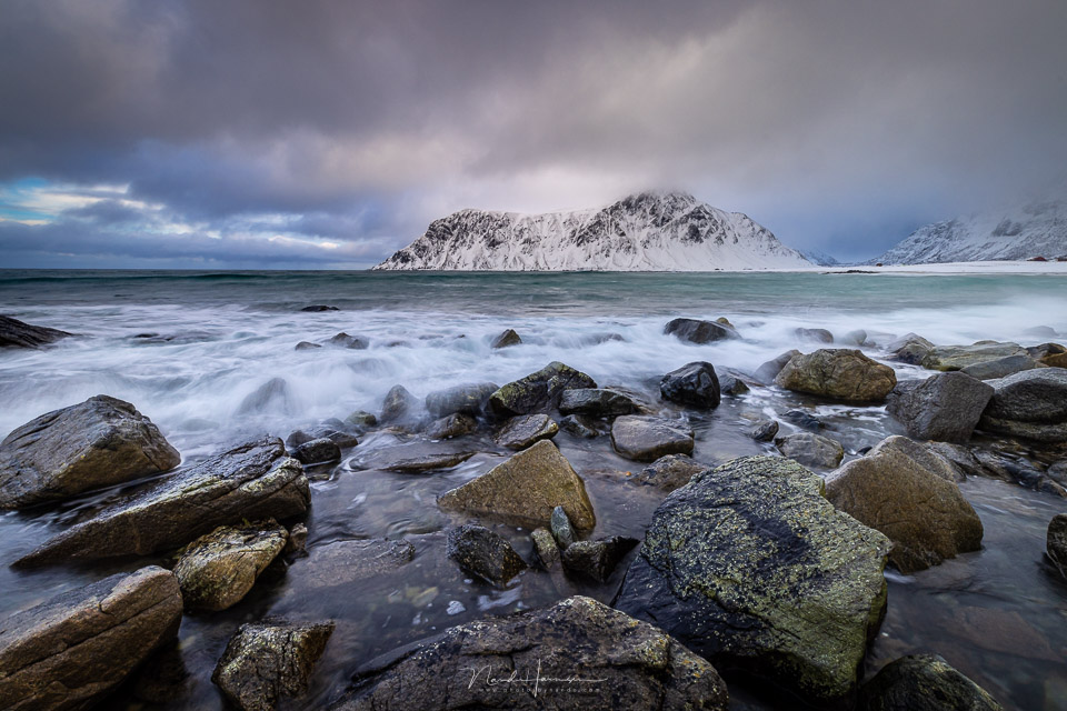 Nando surf Lofoten 04