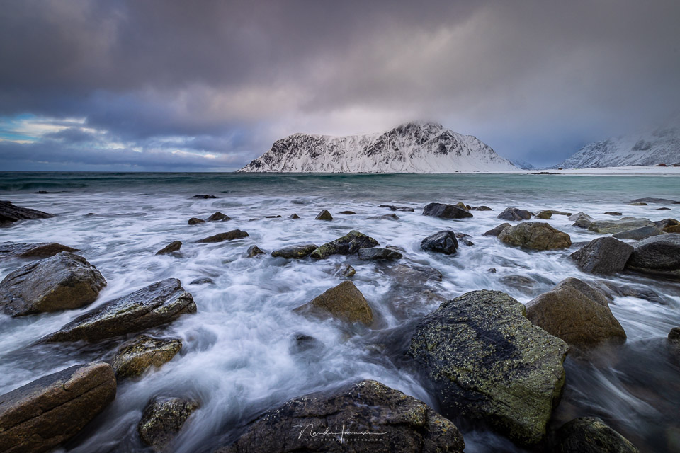 Nando surf Lofoten 06