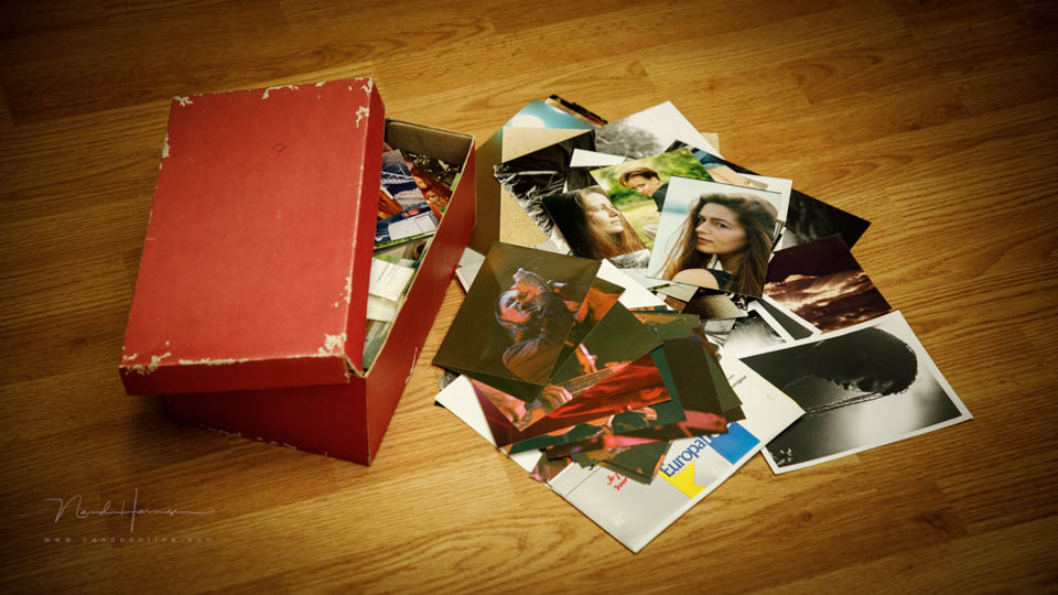 Nando photos in the box Nando photos in the box