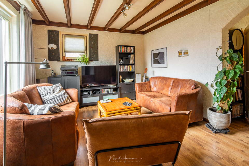 Nando untidy living room Nando untidy living room