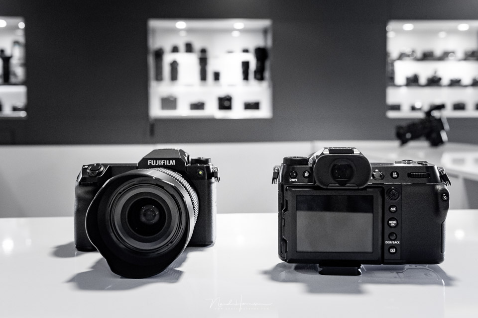 Nando fujifilm gfx50SII front back