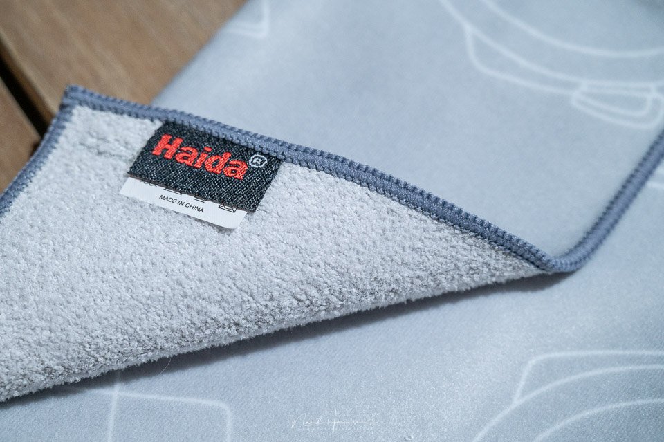 Nando haida wrapper cloth close-up