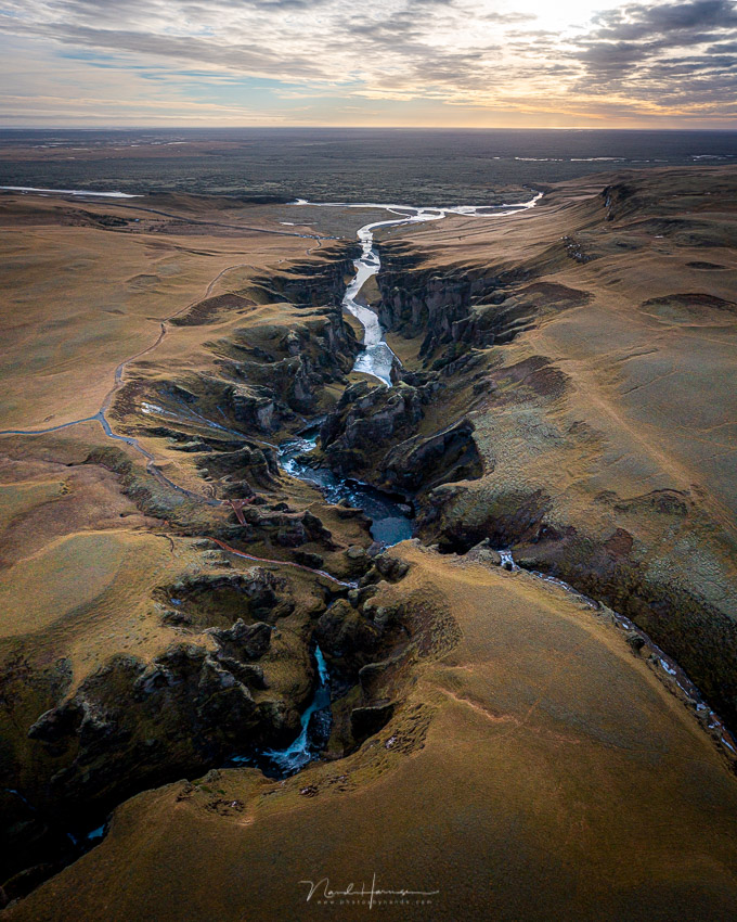 Nando Iceland Fjadrargljufur