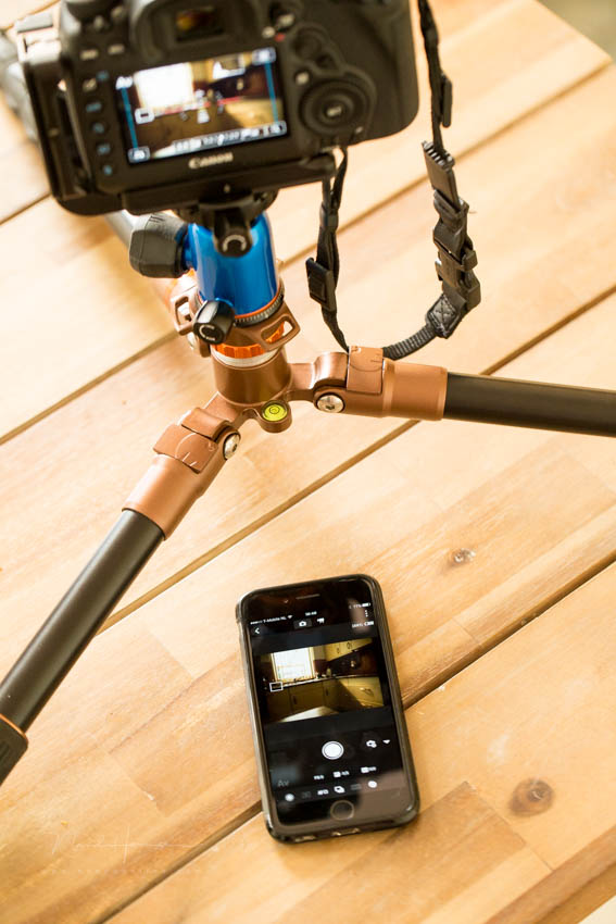 Nando remote with smartphone