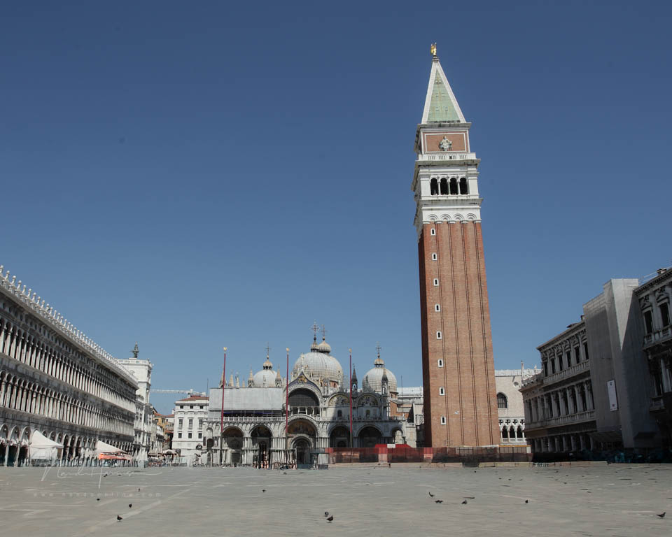 Nando St Mark's Square empty Nando St Mark's Square empty