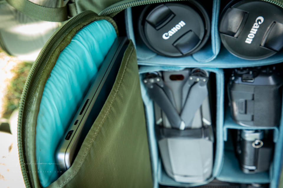 Nando Shimoda laptop compartment