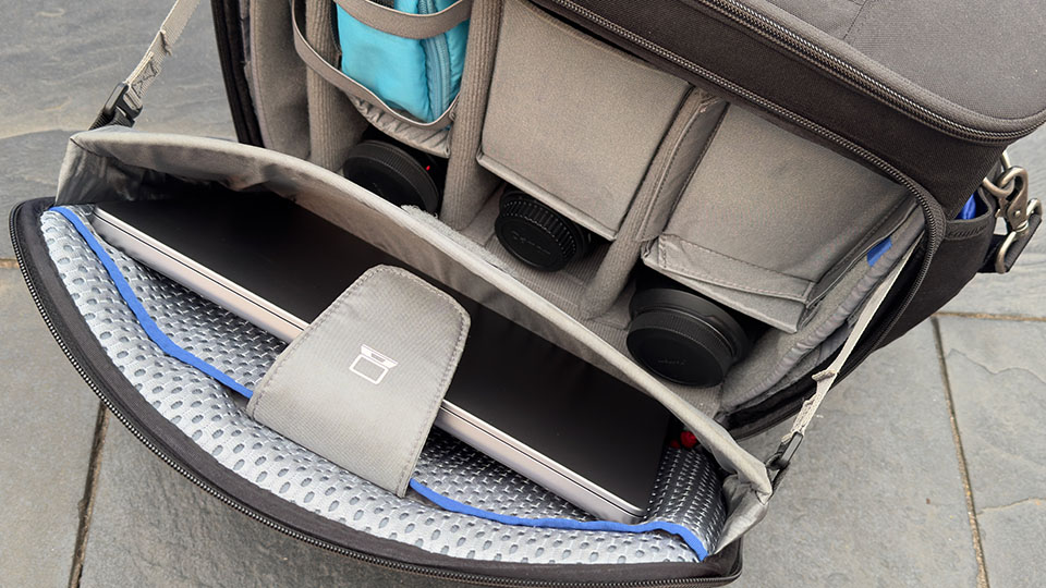 Nando Thinktank laptop compartment 3
