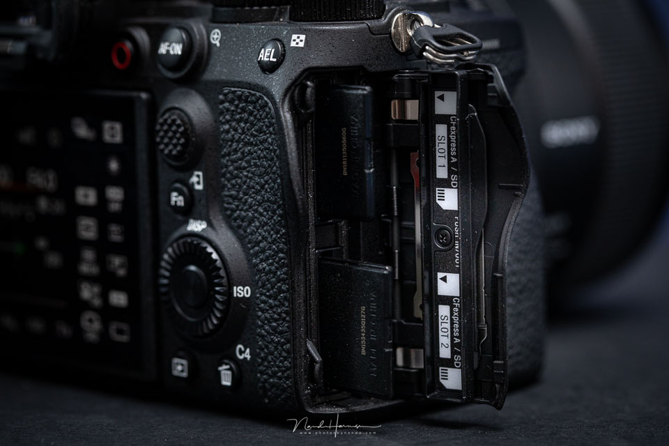 Nando two cards Sony A1
