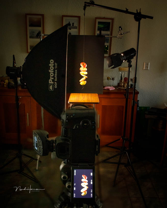 Nando apple behind the scenes