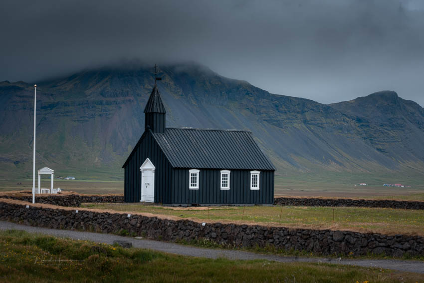 Nando black church without crowds