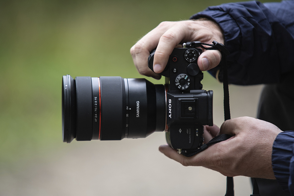 Samyang AF 24-70mm f/2.8 FE Samyang AF 24-70mm f/2.8 FE