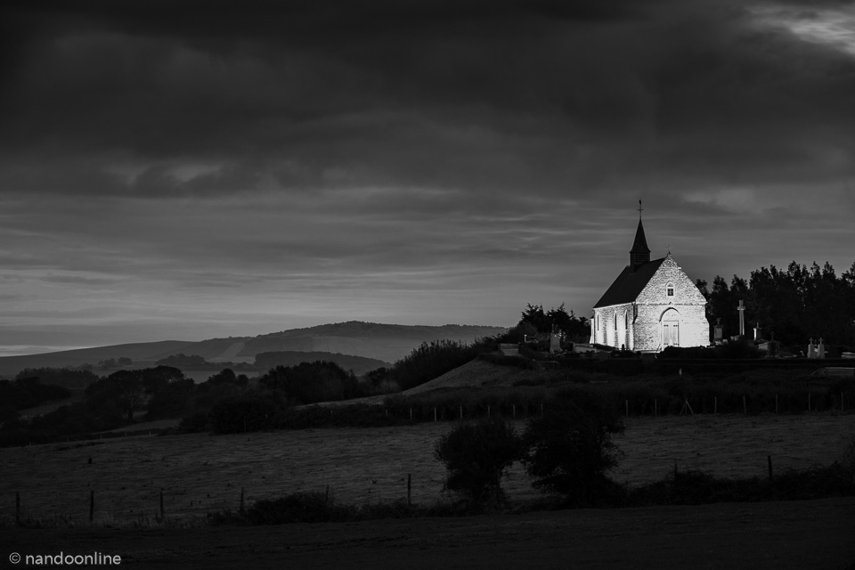 Do not leave it up to the viewer to decide whether a photo should be in colour or black and white. Make that choice yourself, as the photographer. 