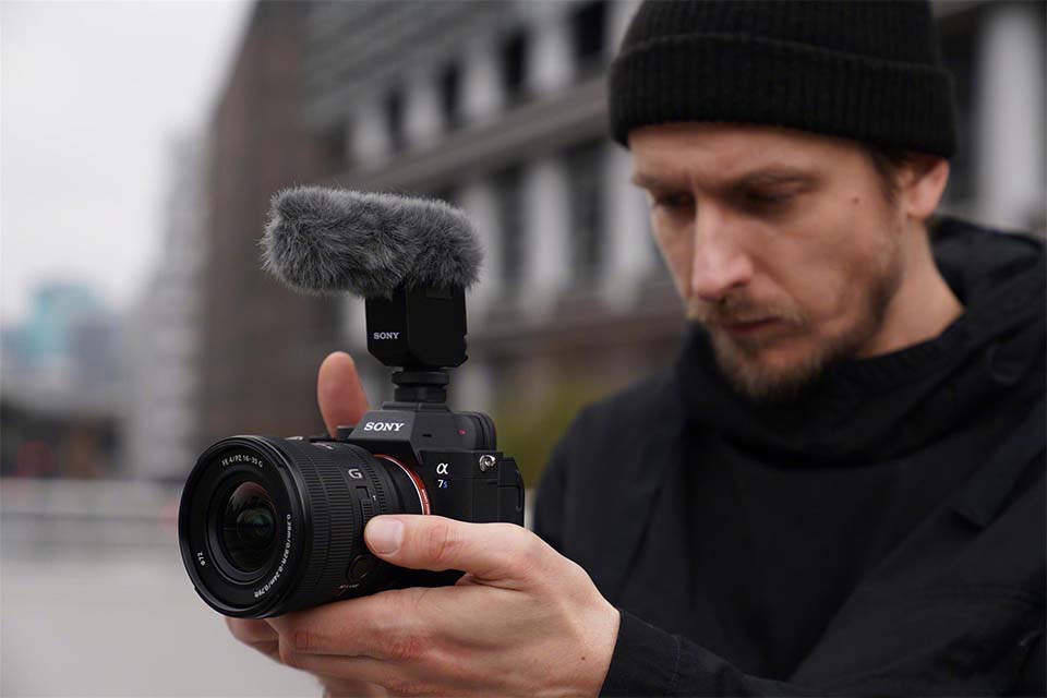 Sony FE 16 35 PZ 2
