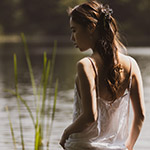 Portrait photography tip: Throw your model in the water