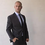 Video: Posing tips for men