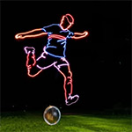 Artist creates huge light painting with drones