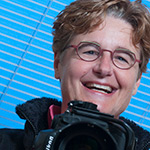 Does the Distance Between Flash and Model Matter?