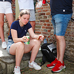 Street photography tip: Limit yourself to certain colours