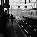Street photography tip: Create beautiful silhouettes with spot metering
