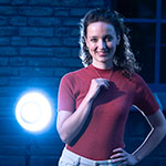 Playing with light and white balance during a portrait session