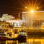 Night photography tip: turn light sources into stars
